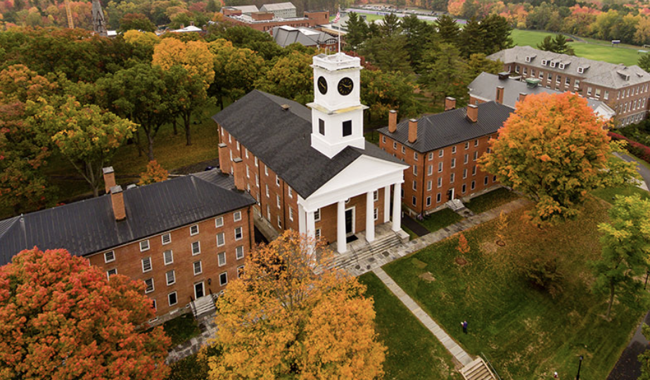 比藤校还香的7个文理学院 学术强度和职业发展support全美都是顶级的 韦尔斯利wellesley 第4张 比藤校还香的7个文理学院 学术强度和职业发展support全美都是顶级的 韦尔斯利wellesley 第4张